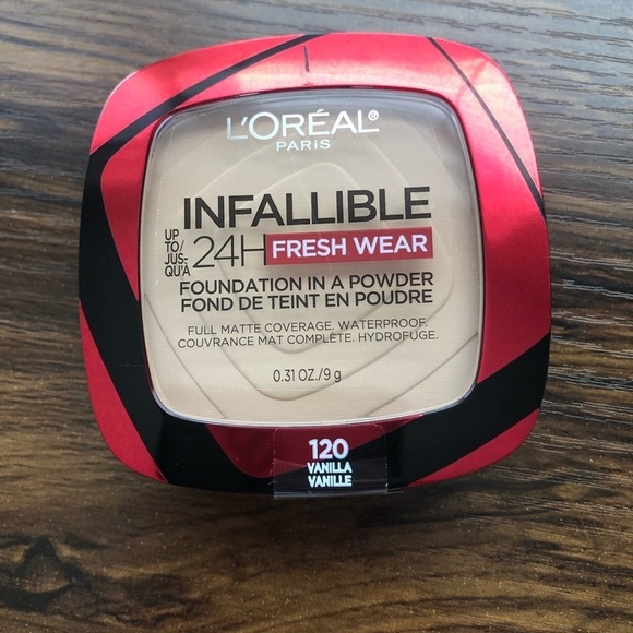 L'OREAL Infallible 24H Foundation In A Powder 120 - Picture 3 of 5